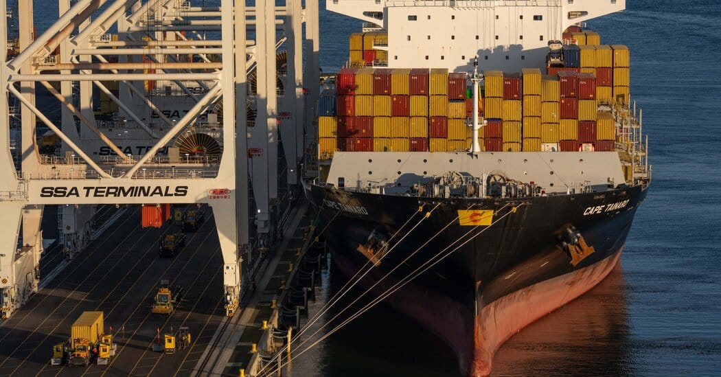 Supreme Court Ruling Leaves Tariff Refunds in Chaotic Limbo — NYT > Business