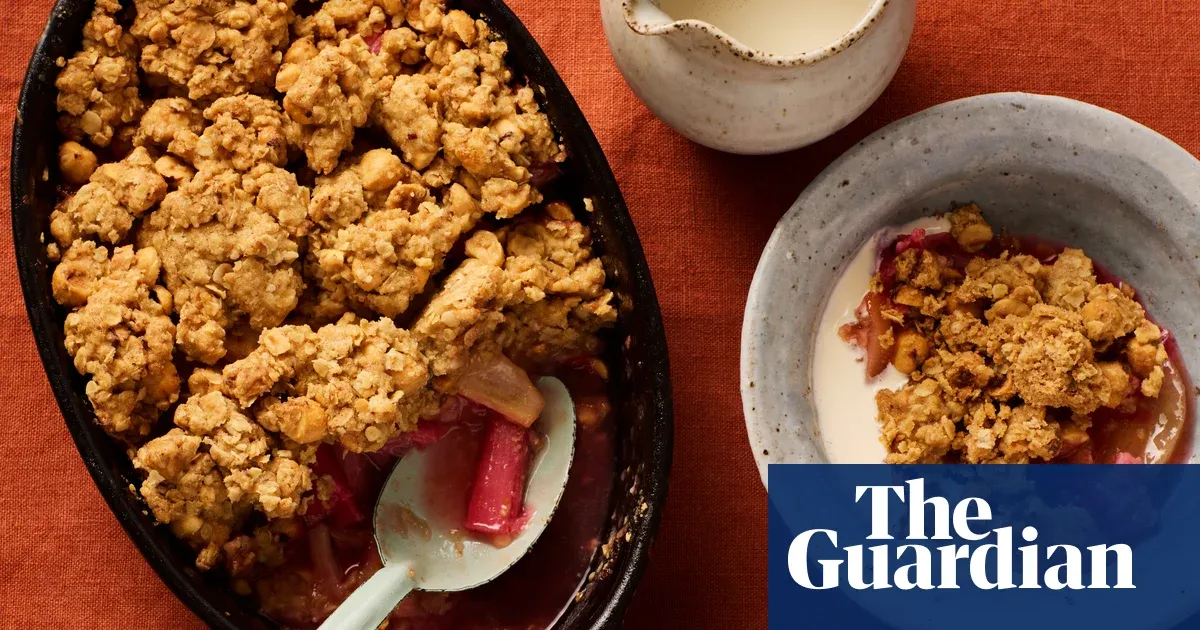 Helen Goh’s recipe for rhubarb, pear and hazelnut crumble with browned butter — Lifestyle | The Guardian