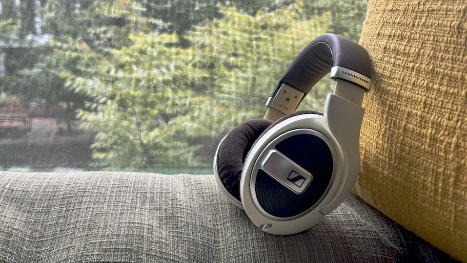 The most comfortable headphones: How Bose, Sennheiser, Beats, more compare — Mashable