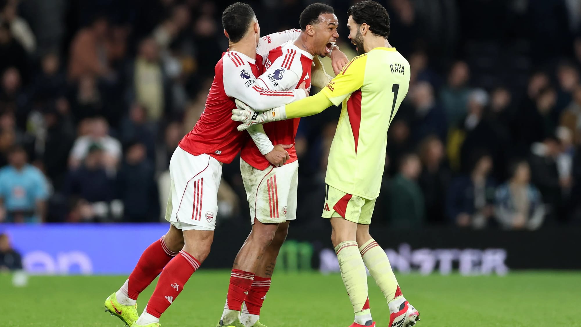 Gabriel mocks Tottenham with social media post after derby win — Goal