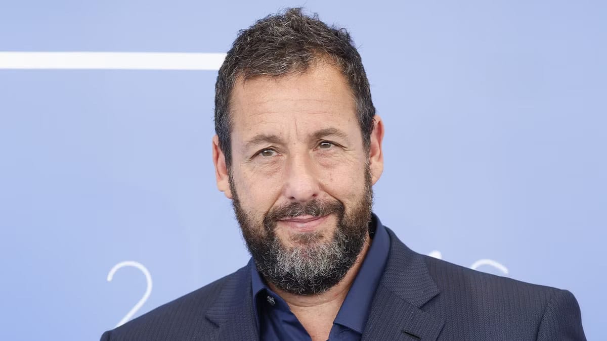Adam Sandler’s 20-Year-Old Sci-Fi Tearjerker Surges on Streaming — Collider