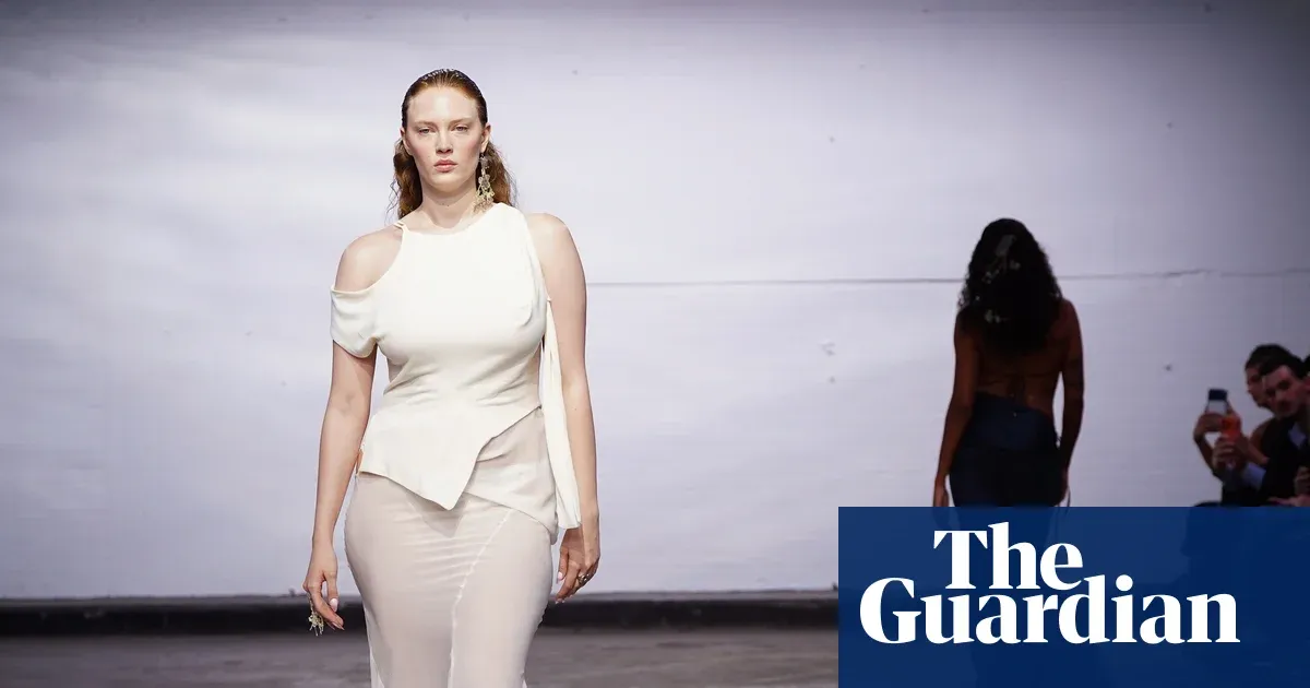 Body diversity returns to London fashion week as wider industry heads ultra-thin — Lifestyle | The Guardian