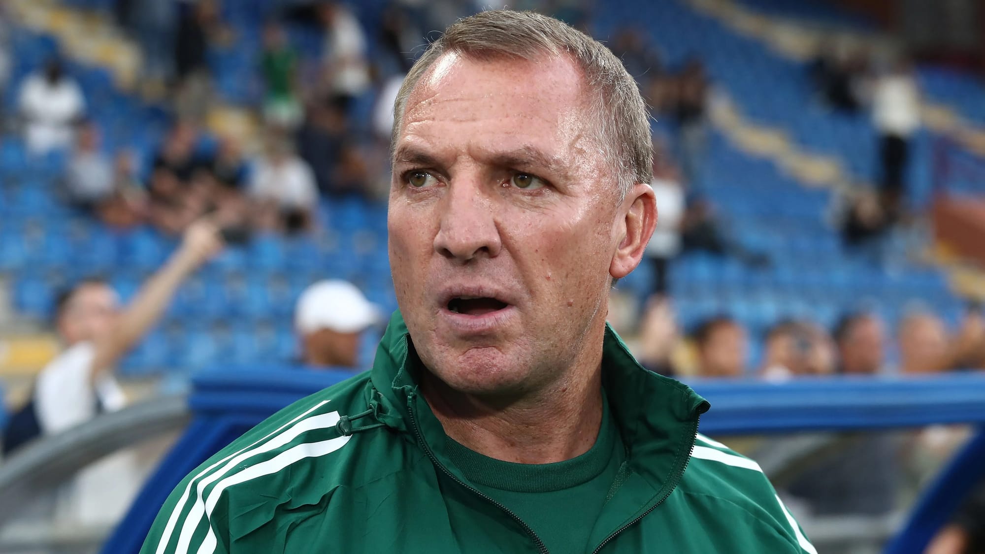 Brendan Rodgers appears in Saudi robes with rifle as Al-Qadsiah push on — Goal