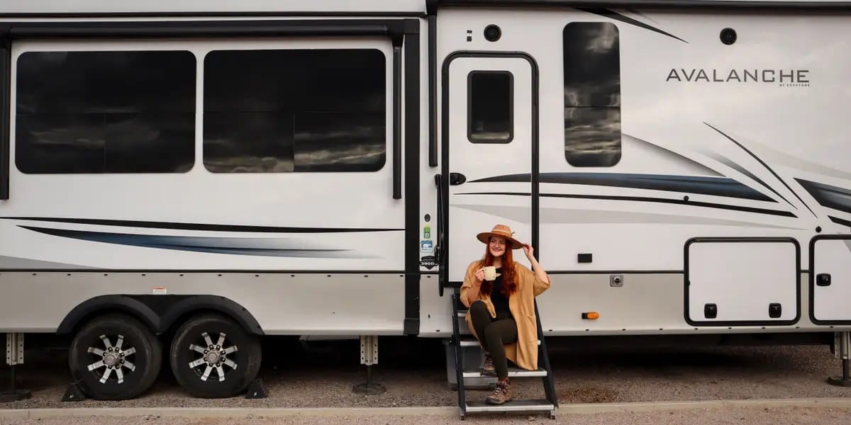 I left medical school to live in a van and travel full-time; worth it — Businessinsider