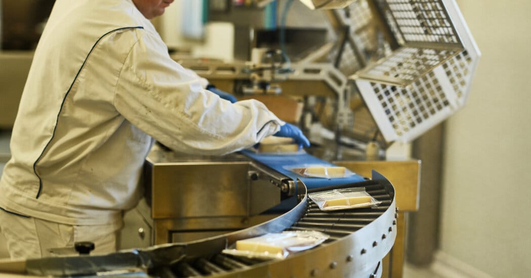 E.U. Pauses Work on U.S. Trade Deal After Supreme Court Ruling — NYT > World > Europe