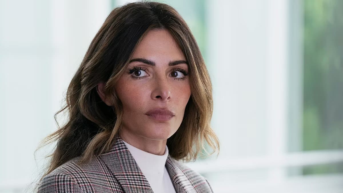 Hulu’s Near-Perfect Sci-Fi Thriller Surges Just as Season 2 Promises a Darker Turn — Collider