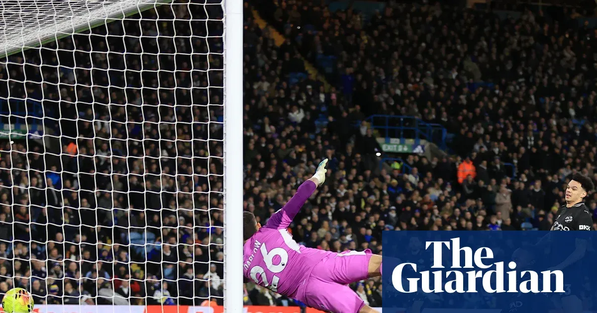 Manchester City close gap to two points at top after Semenyo sinks Leeds — Football | The Guardian