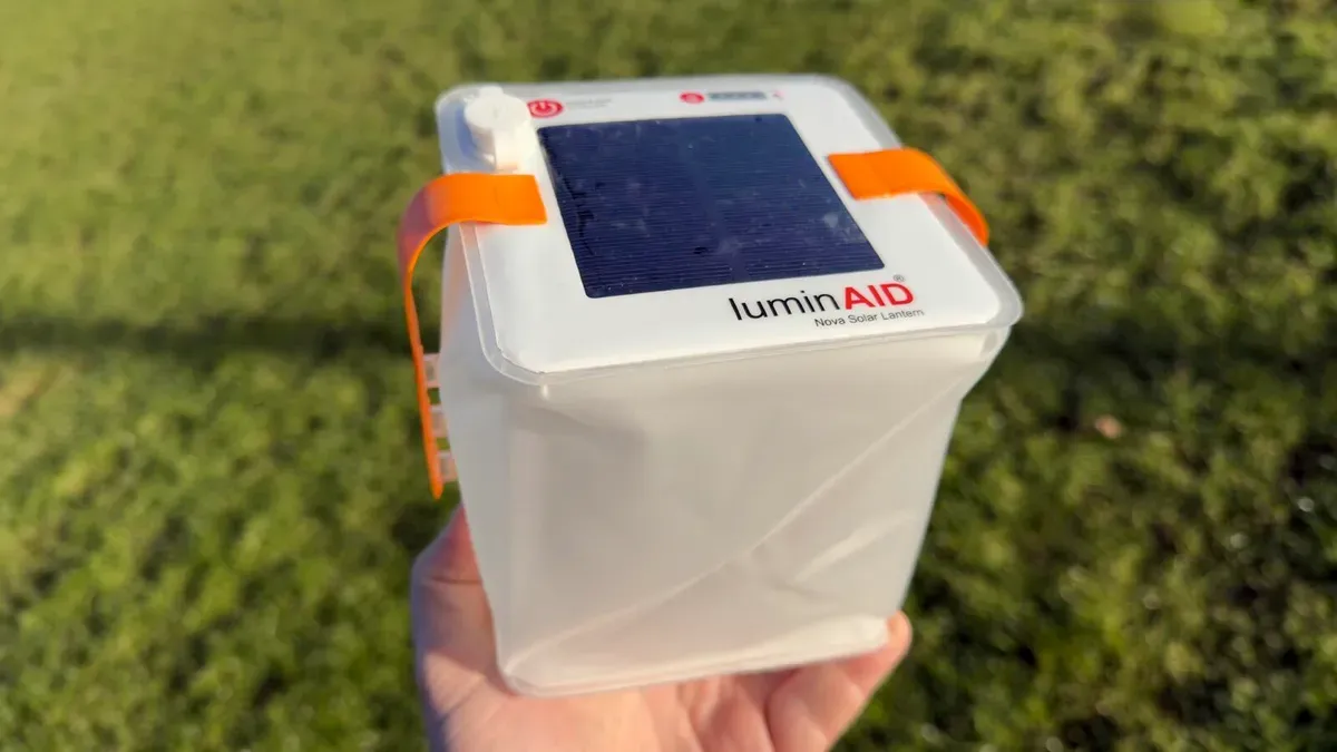 I bought this inflatable solar-powered lantern — how it comes in handy — Latest news