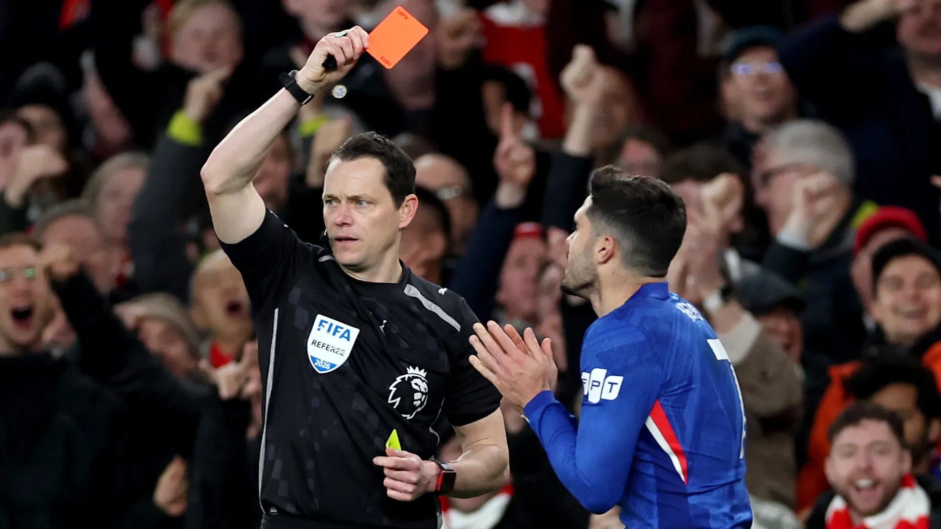 Ex-Chelsea star calls Pedro Neto an 'idiot' after red card vs Arsenal — Goal