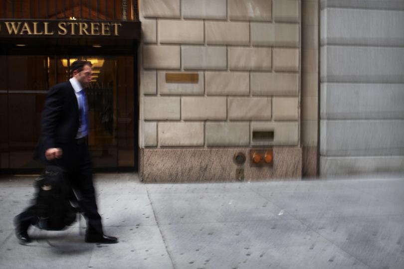 Institutional crypto interest rebounds as Bitcoin falls 25% — CoinDesk: Bitcoin, Ethereum, Crypto News and Price Data