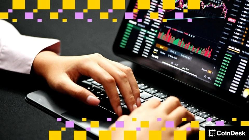 Bitcoin, U.S. futures give up early gains as Iran conflict intensifies — CoinDesk: Bitcoin, Ethereum, Crypto News and Price Data