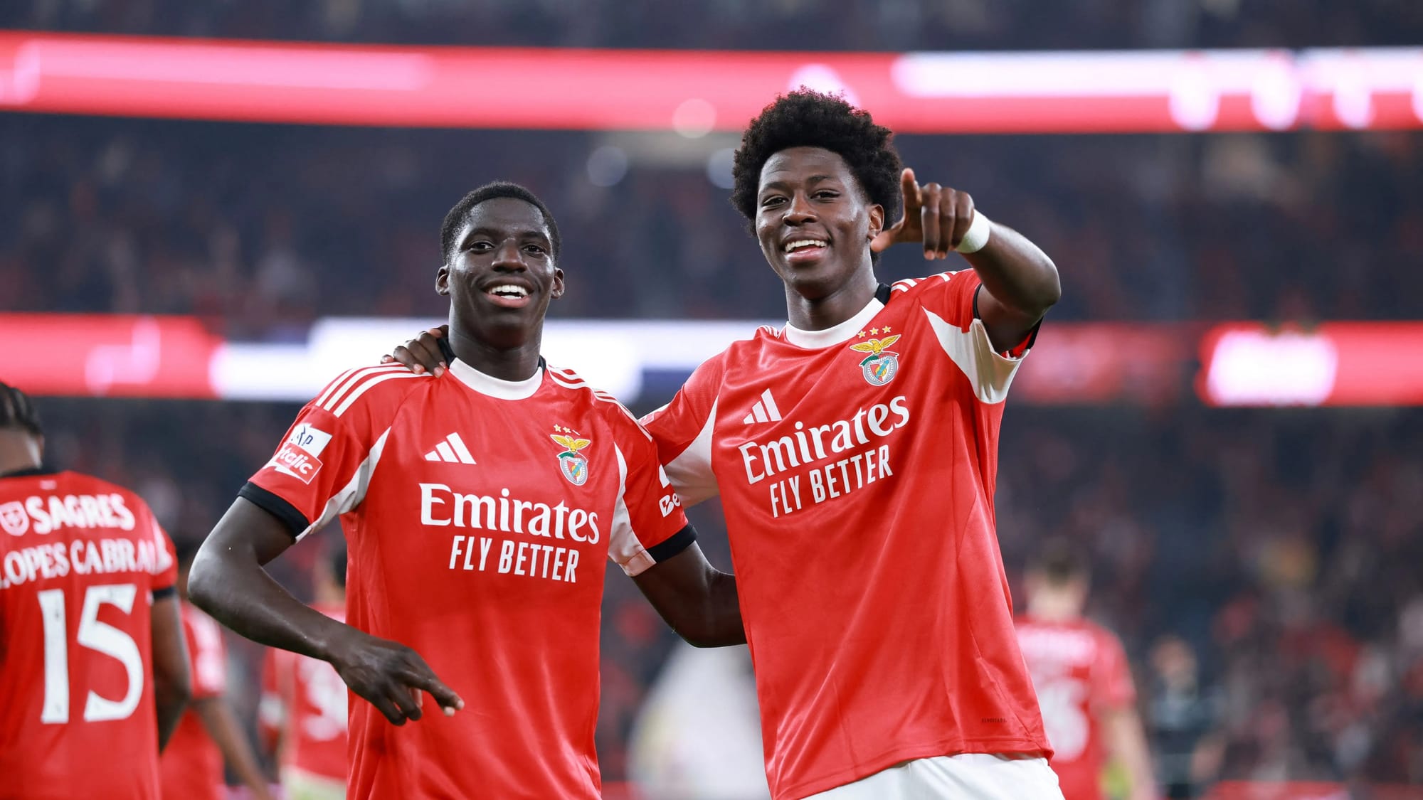 Bayern target Benfica teenager as Feyenoord bid grows costly — Goal