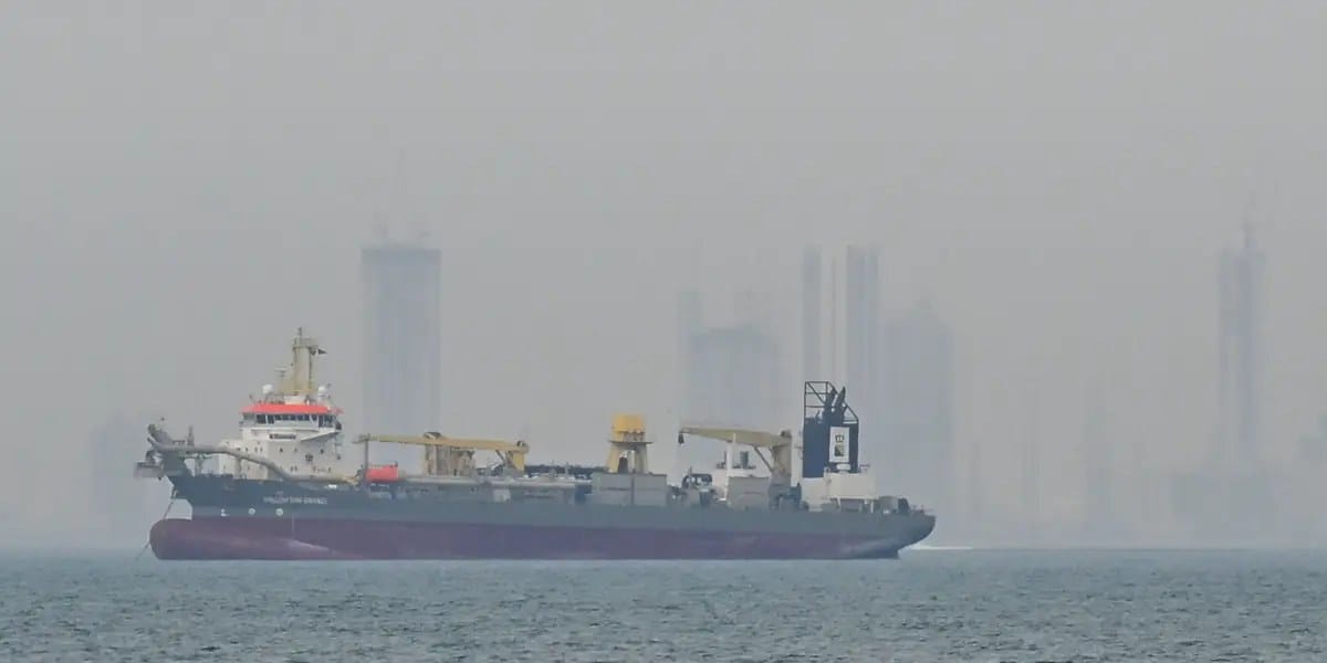 Prolonged Mideast crisis could shut oil output itself — Businessinsider