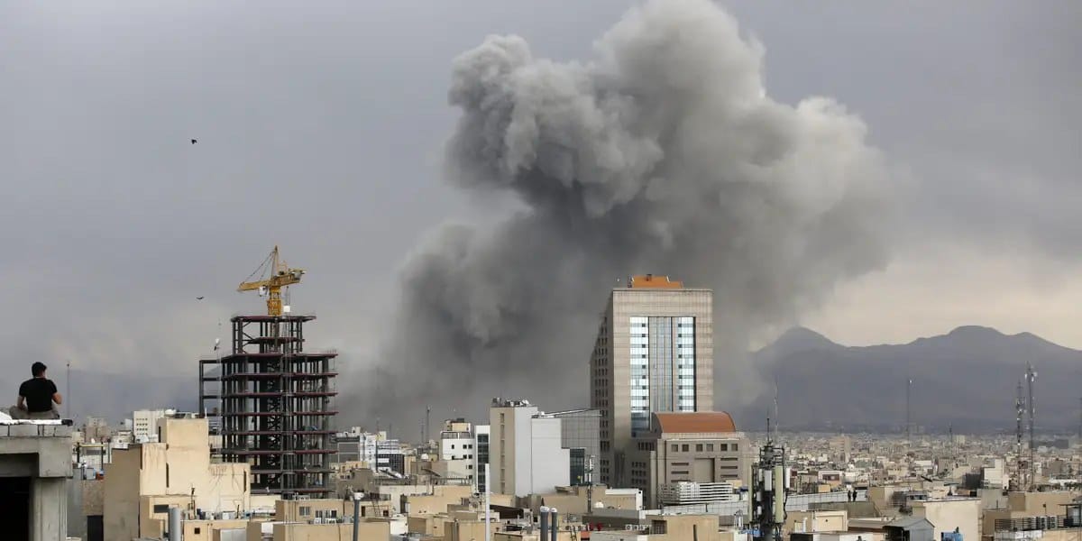 US embassies say they cannot evacuate Americans from Middle East — Businessinsider
