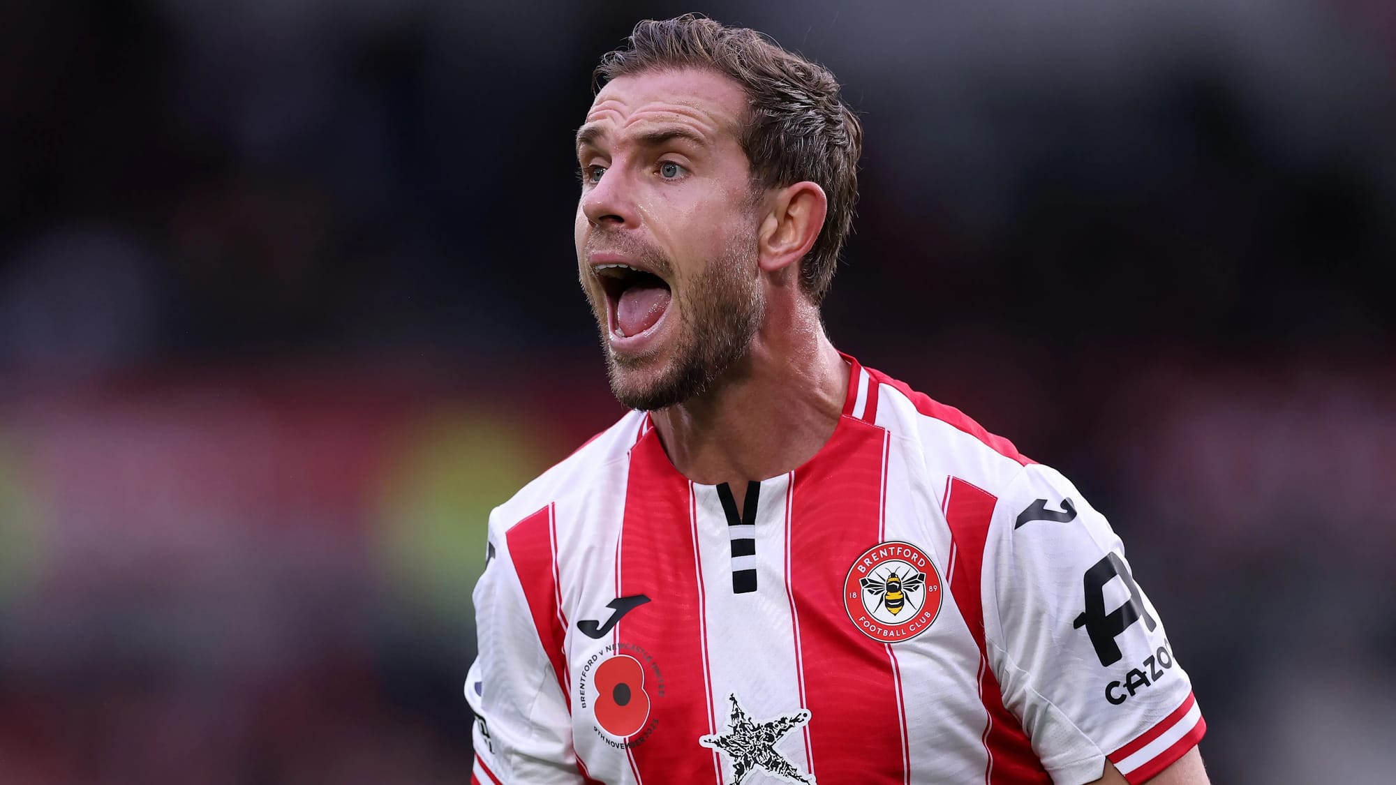 Jordan Henderson restrained after touchline altercation at Vitality Stadium — Goal