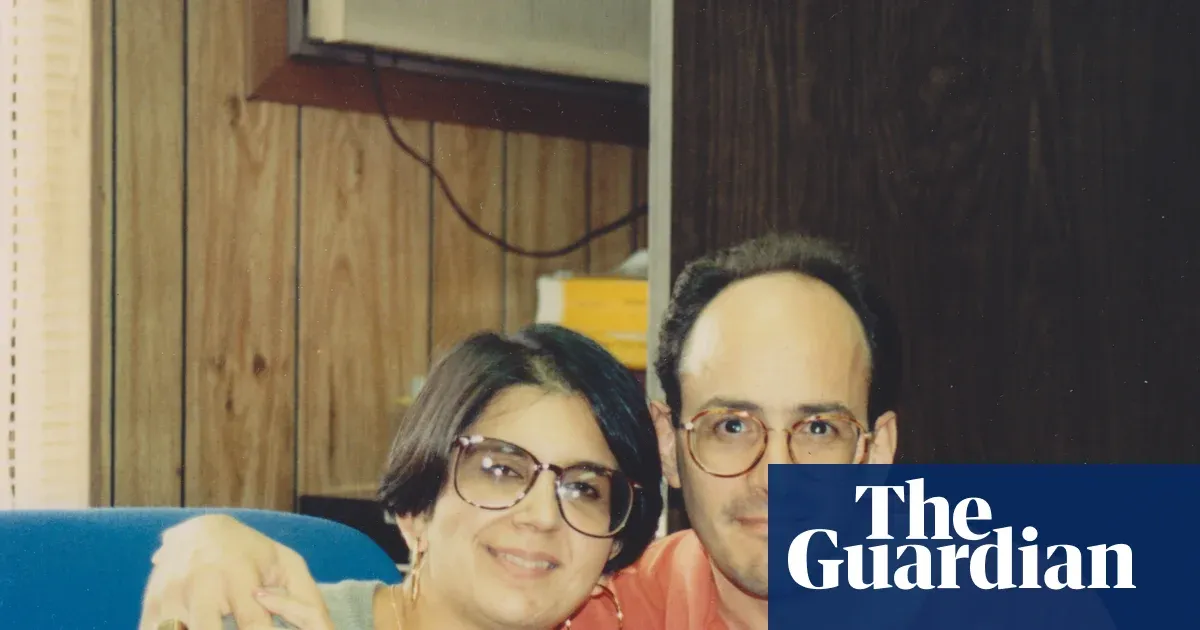 My girlfriend said my kisses tasted like an ashtray — it made me quit — Lifestyle | The Guardian