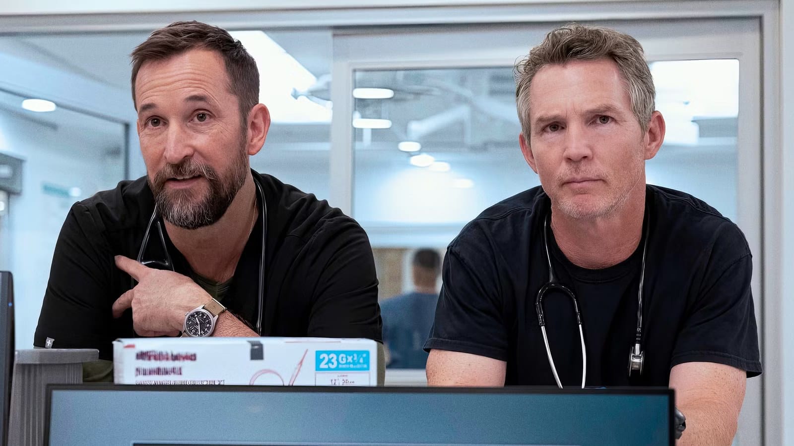 Shawn Hatosy on Directing The Pitt’s Episode 9 and Abbot’s Farewell Moment — Collider