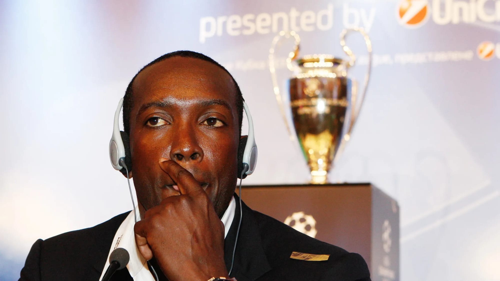 Dwight Yorke leaves Trinidad and Tobago after refusing pay cut — Goal