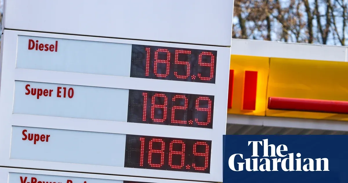 Oil rises amid Middle East crisis as Asian markets rebound — World news | The Guardian