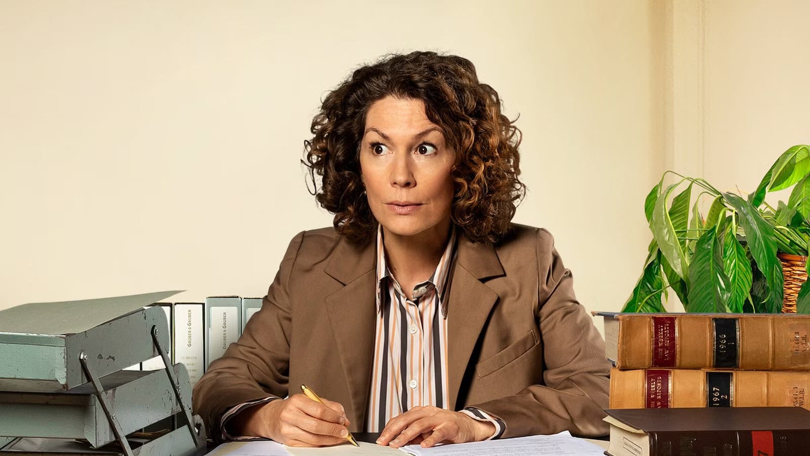 Fisk: A 96% Audience-Backed Three-Season Sitcom — Collider