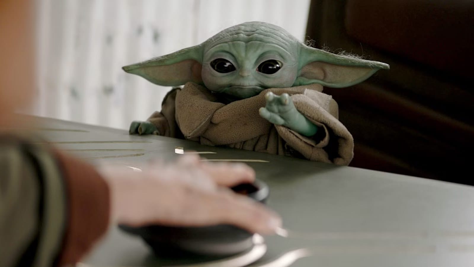 'The Mandalorian and Grogu' Won't Have Grogu Speak, Kathleen Kennedy Says — Movieweb