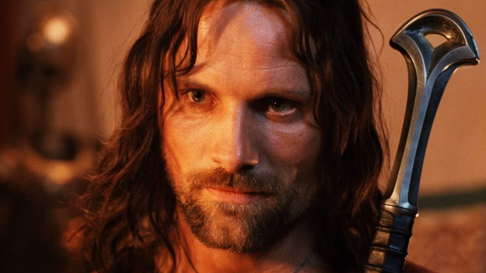 Leo Woodall Reportedly in Talks to Play Aragorn in The Hunt for Gollum — Movieweb