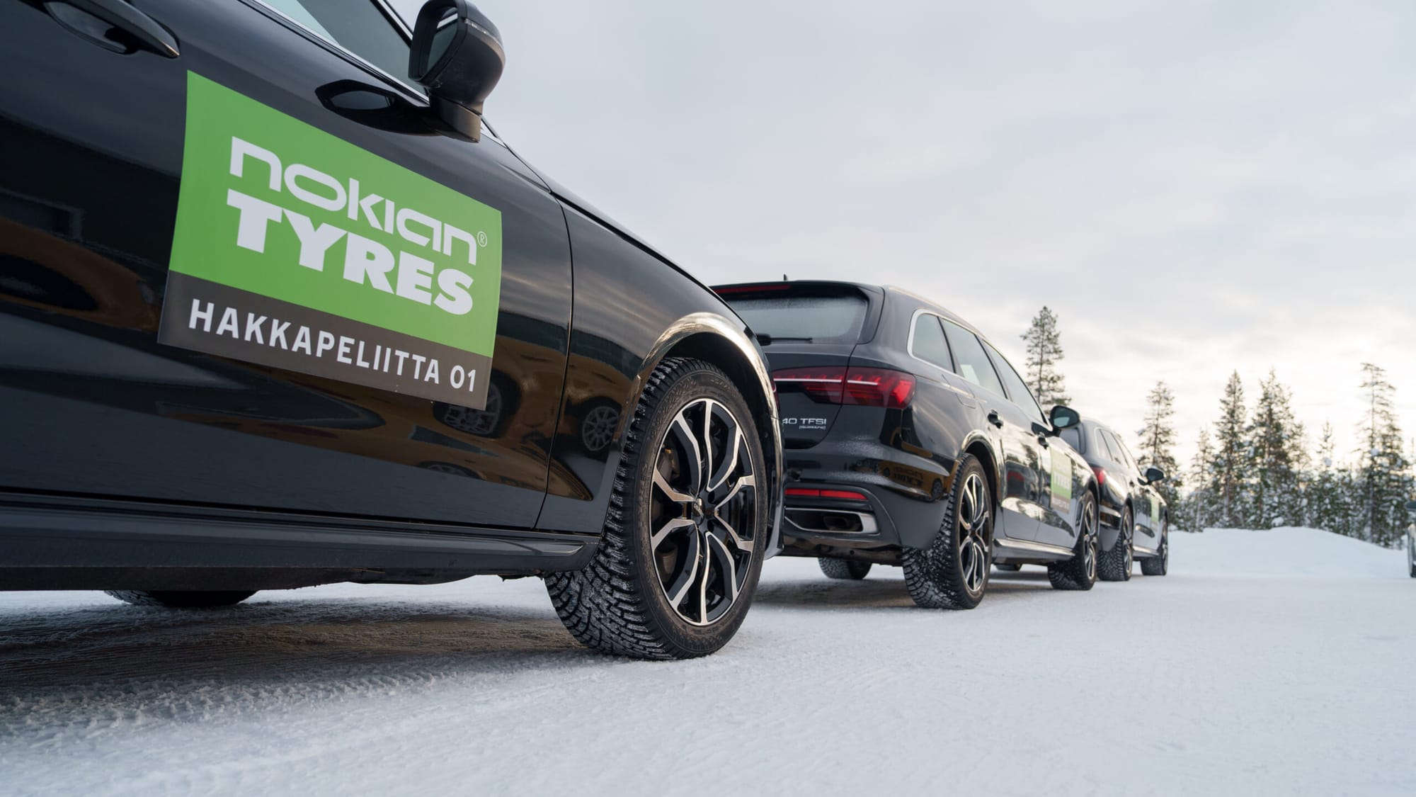 Nokian Hakkapeliitta 01 uses robot-placed studs for optimized grip — Cars - Ars Technica