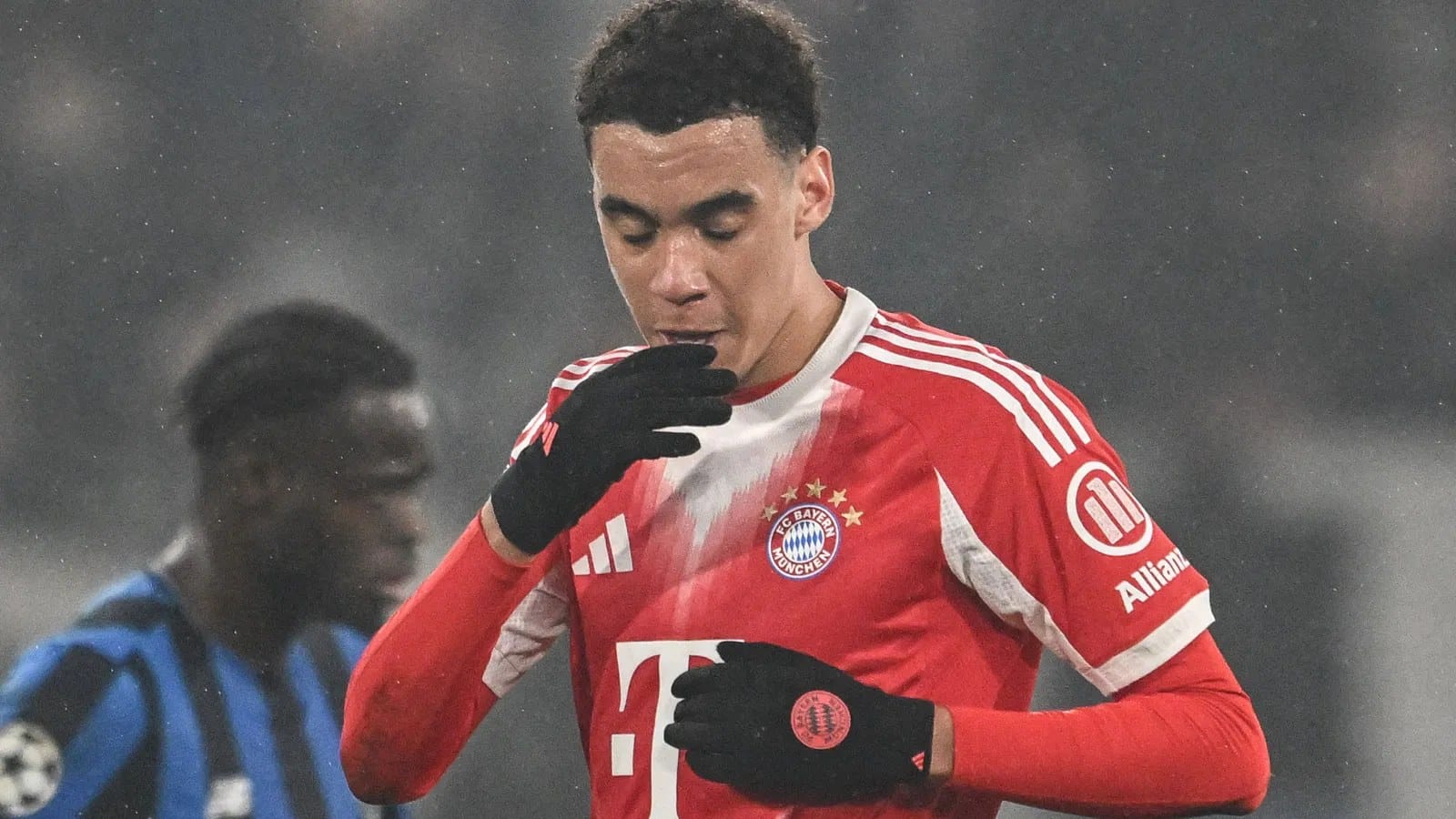 Concerns over Musiala, Urbig and Davies after Bayern win over Atalanta — Goal