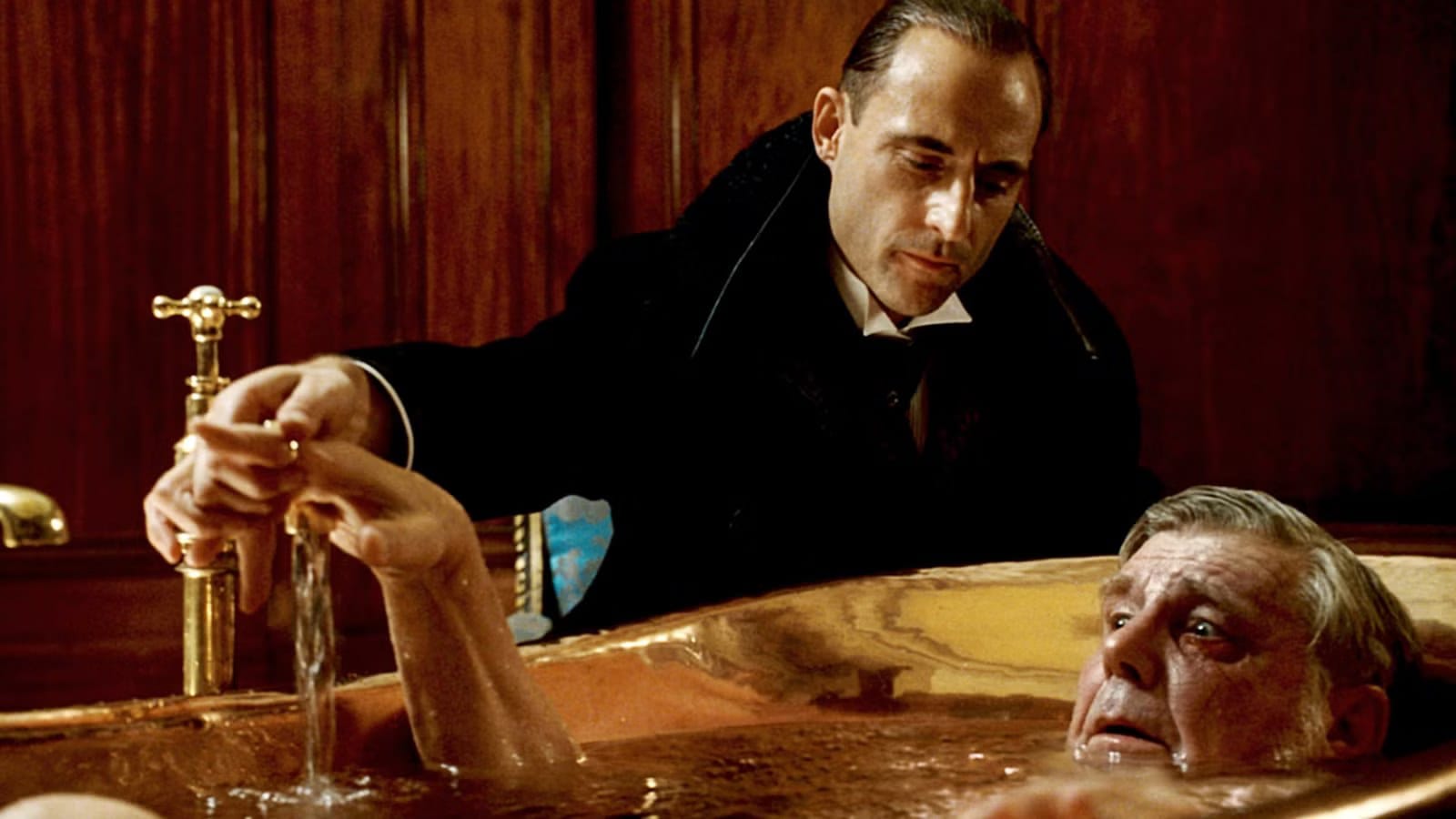 Guy Ritchie Reached His Peak With Sherlock Holmes - Has It Lasted? — Movieweb