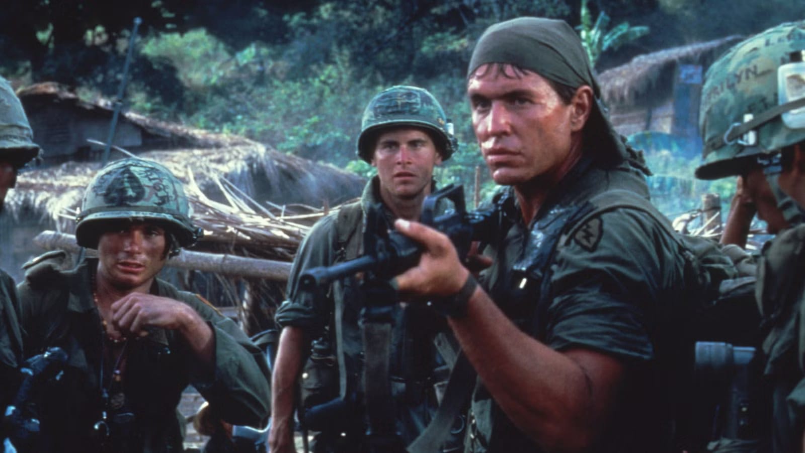 Platoon Is Streaming Free on Tubi for a Limited Time — Movieweb