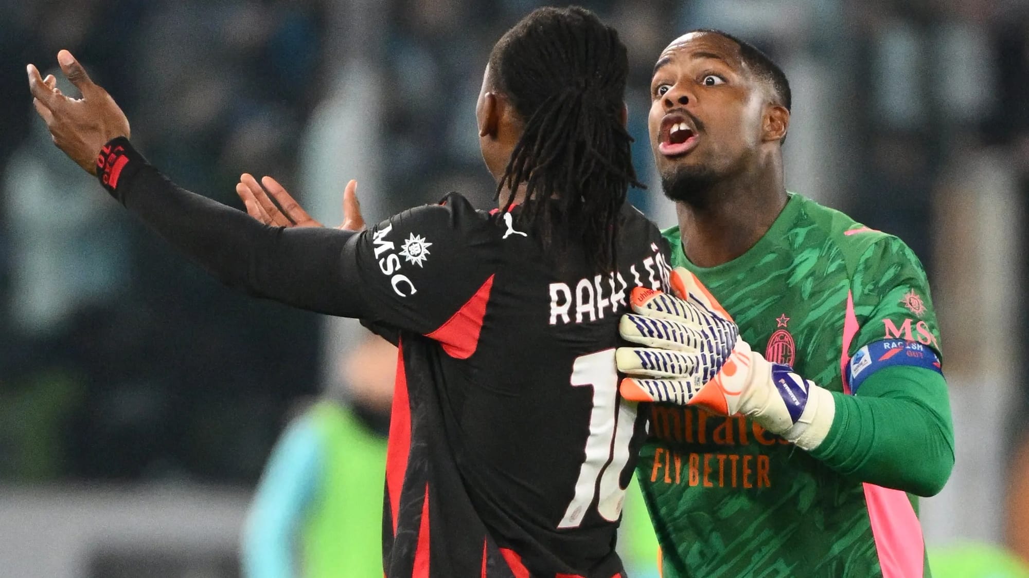 Rafael Leao erupts after being substituted in AC Milan's loss to Lazio — Goal