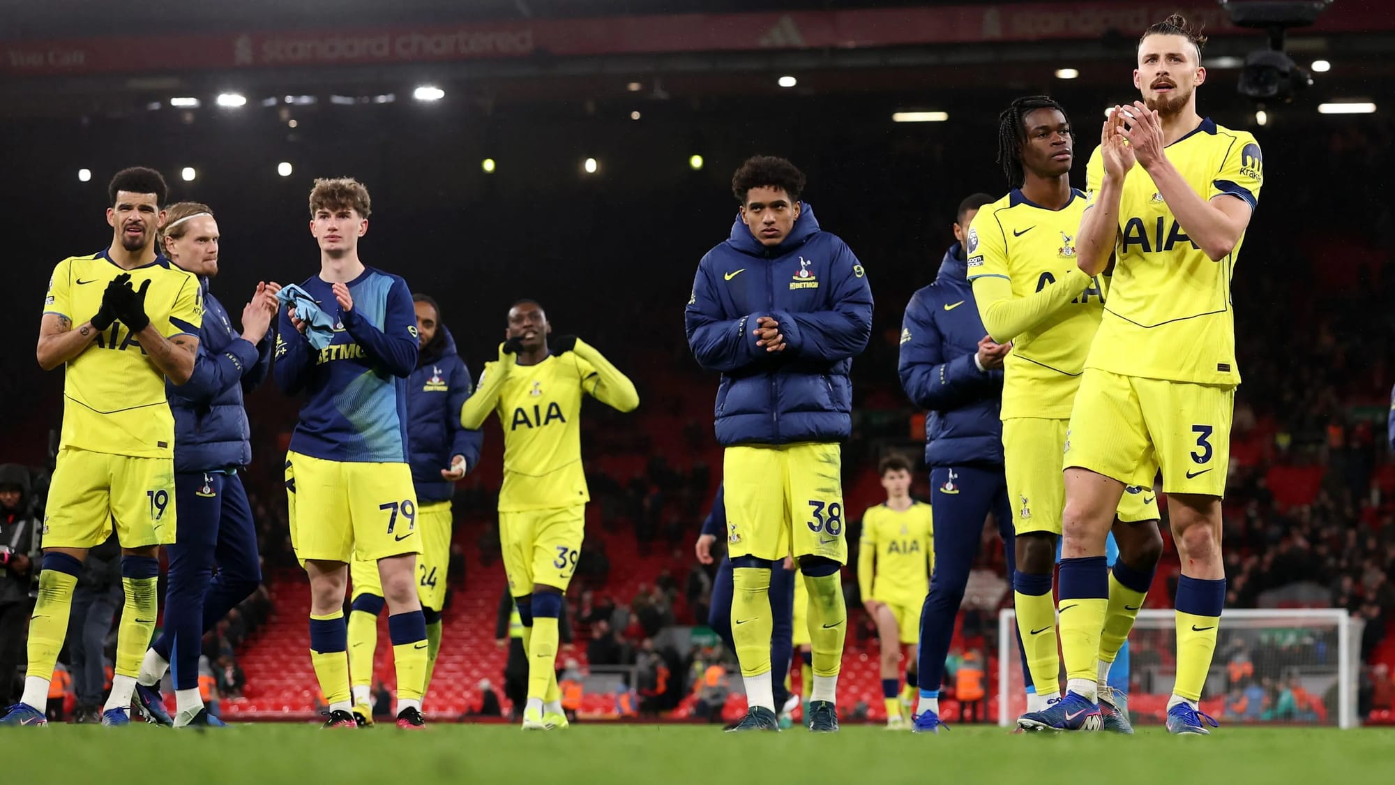 Tottenham fans call off protest to back team amid relegation fight — Goal