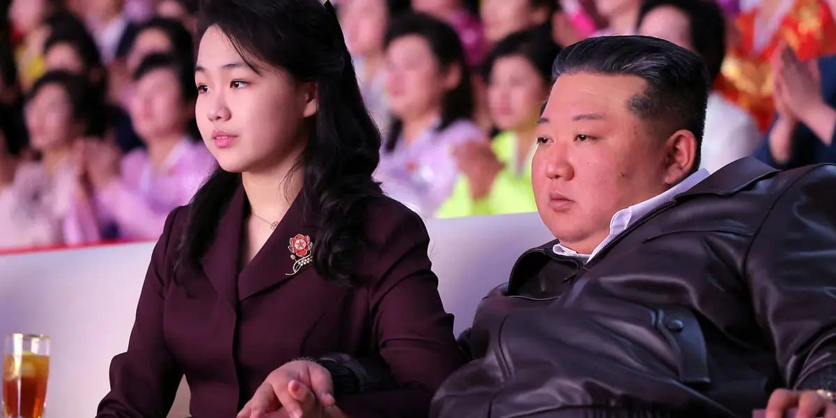 Photos show Kim Jong Un with daughter Kim Ju Ae — Businessinsider