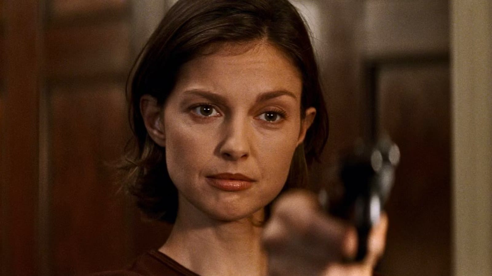 'Double Jeopardy' on Netflix: '90s Thriller Hits Streaming Charts — Movieweb