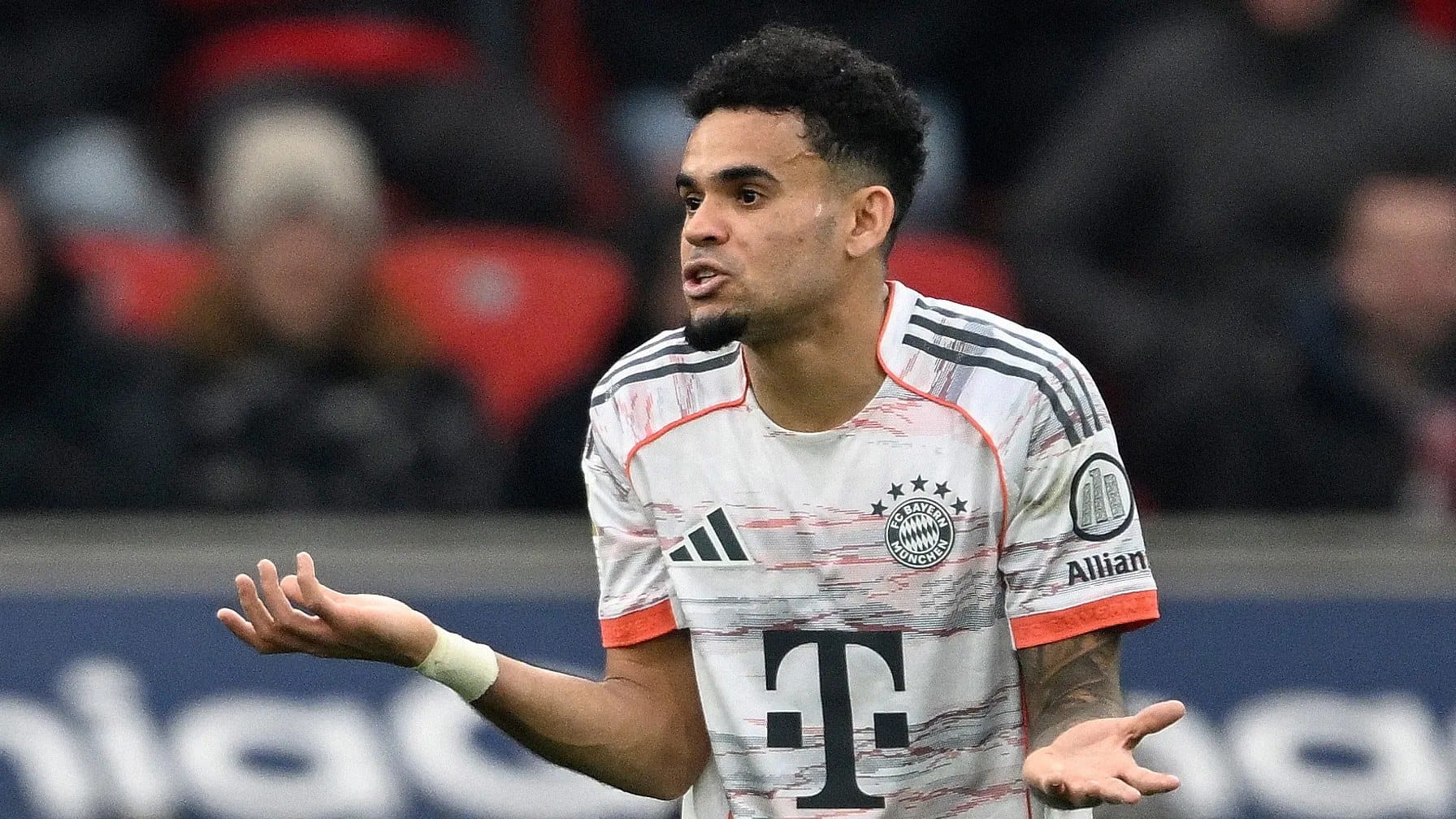 Bayern appeal against Luis Diaz red card rejected despite referee admitting error — Goal