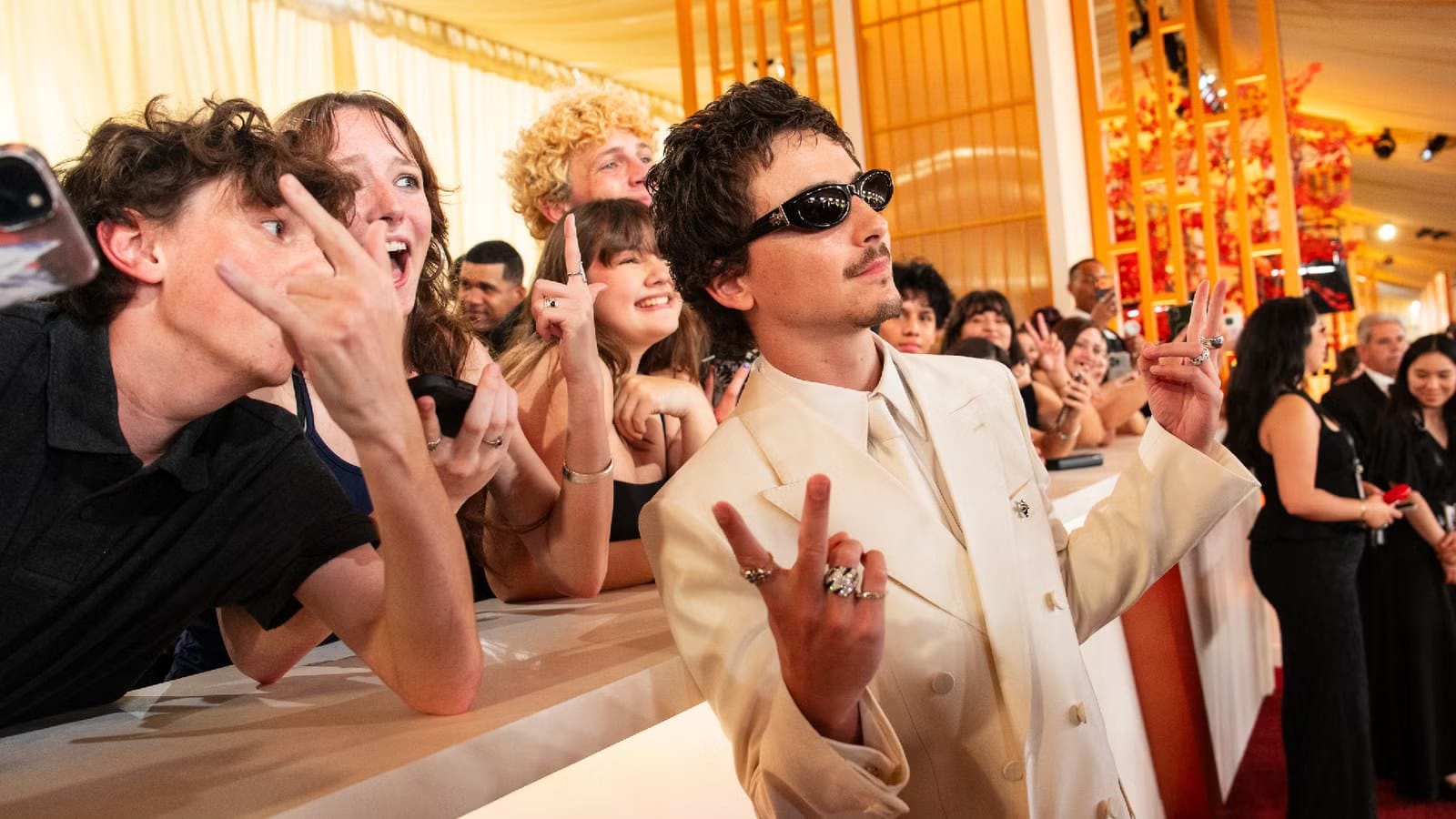 How Timothée Chalamet's 'Marty Supreme' Oscar Campaign Backfired — Movieweb