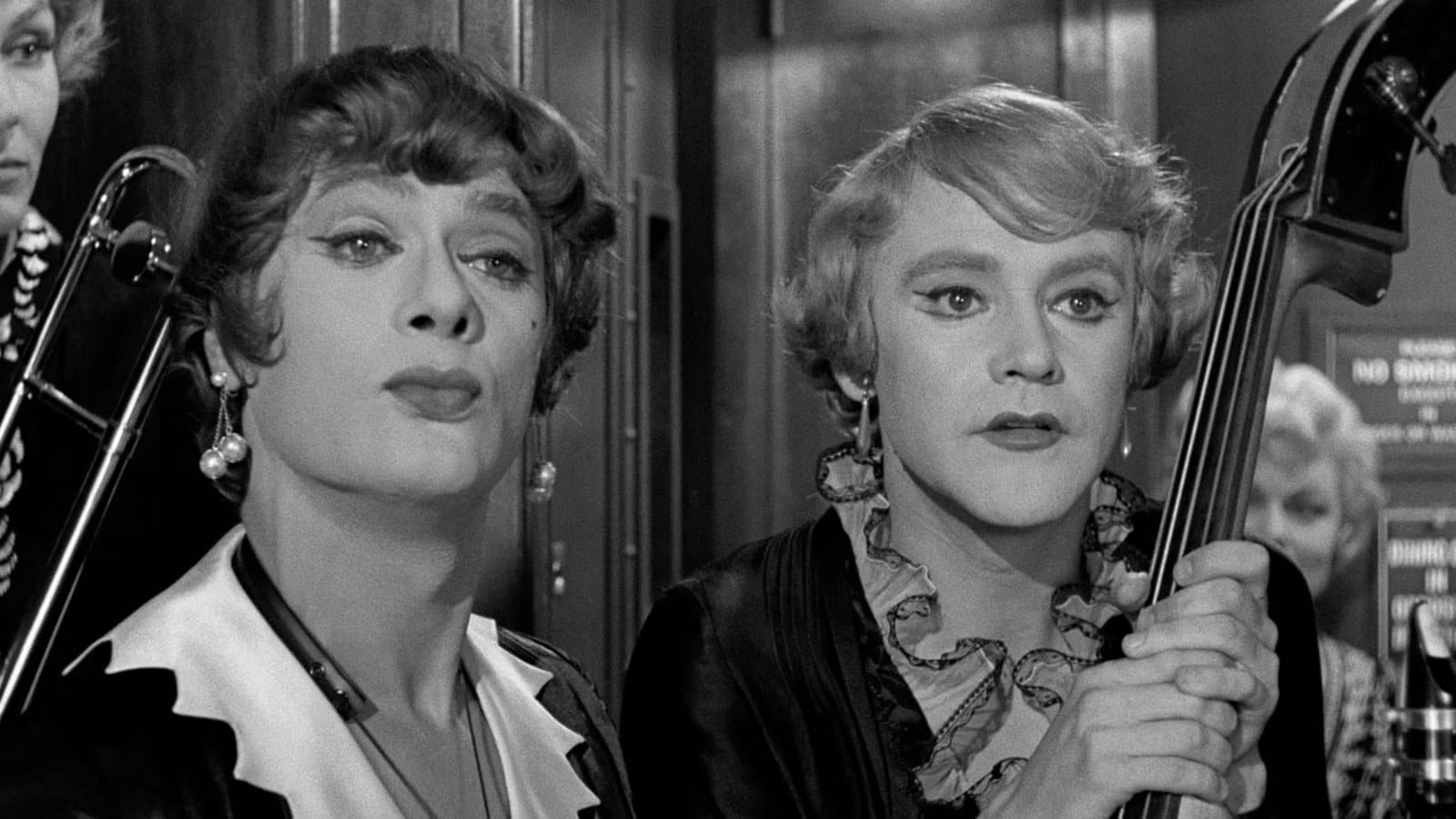 10 Classic Comedy Movies That Are Still Masterpieces Today — Collider