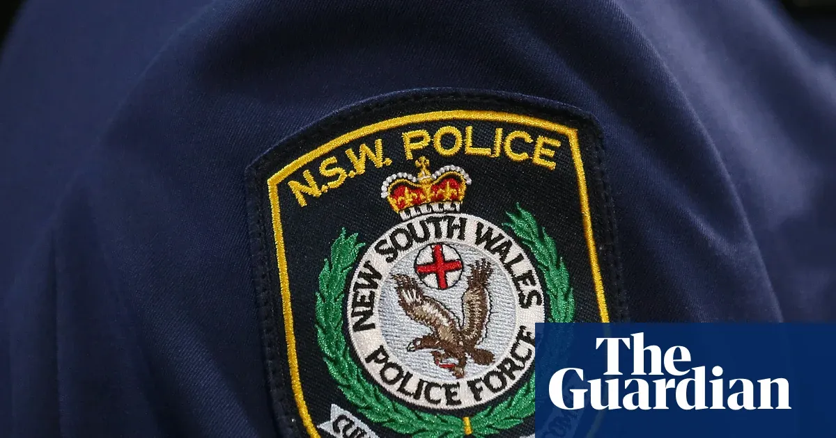 Ombudsman finds NSW police overused intrusive phone and computer surveillance — World news | The Guardian