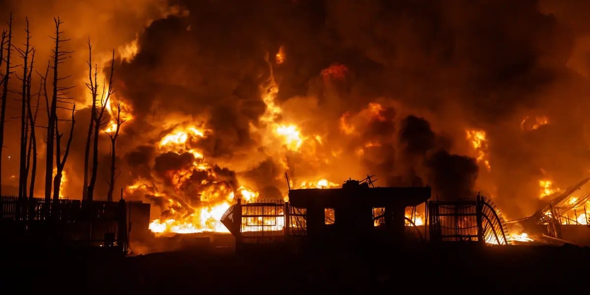 Iran strikes Qatari LNG complex, pushing oil above $110 — Businessinsider