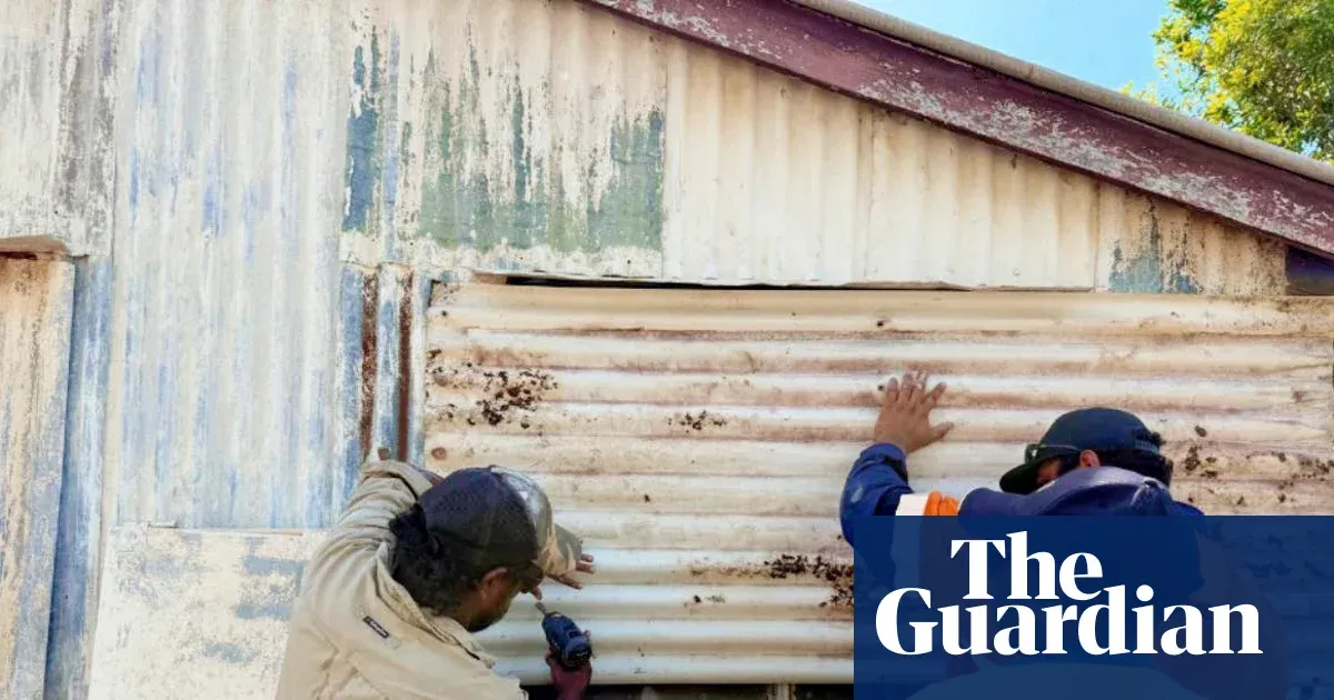 Cape York residents batten down ahead of Cyclone Narelle — World news | The Guardian