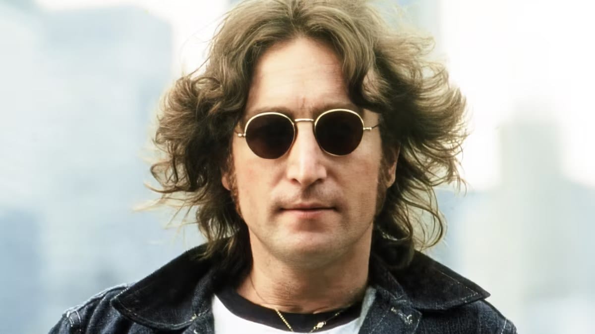 John Lennon’s 1971 Interview Revealed a Bitter Rivalry With the Rolling Stones — Collider