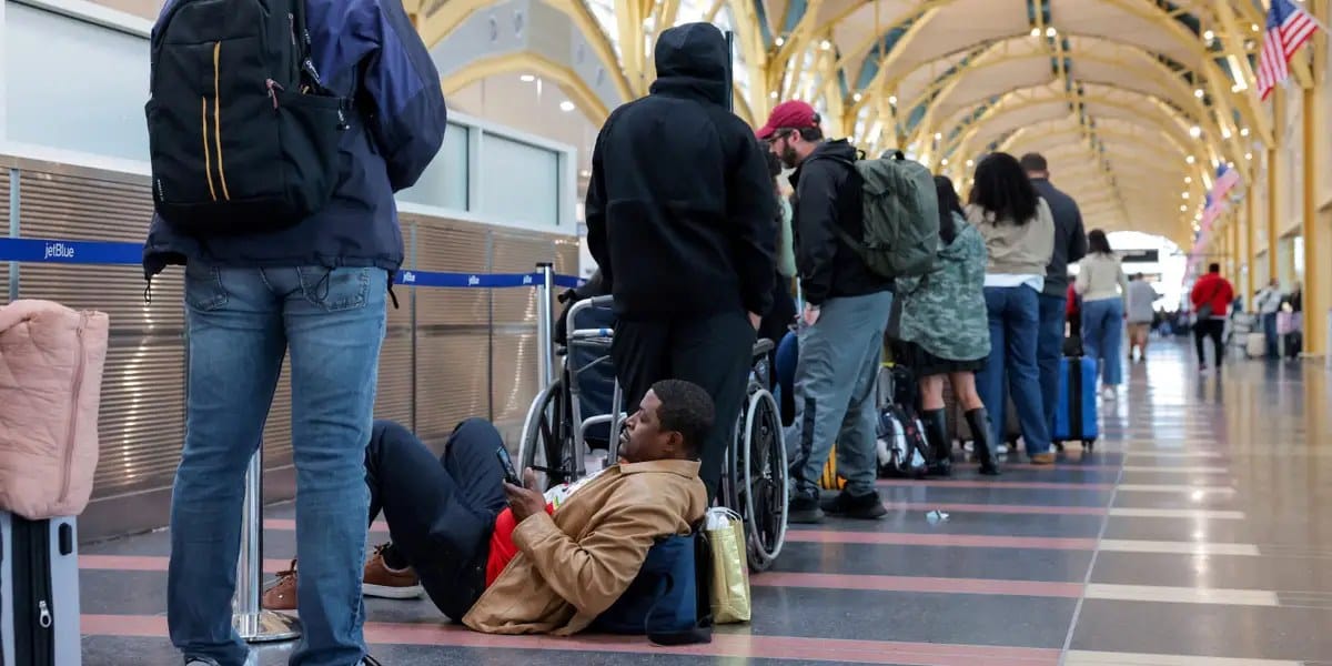 TSA wait times: the airports with the longest delays and how to check — Businessinsider