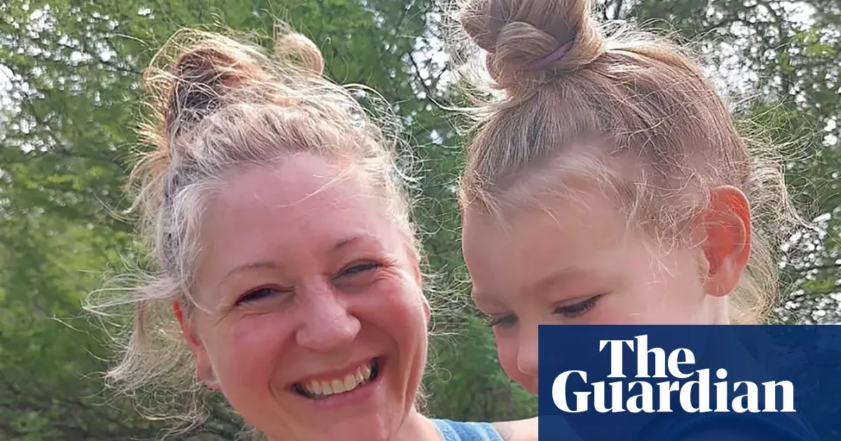 Canadian mother and seven-year-old daughter with autism detained by ICE in Texas — World news | The Guardian