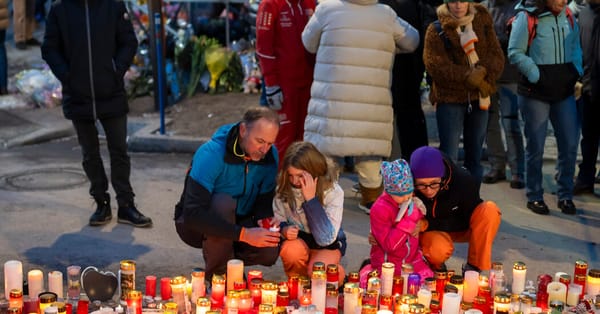 Sparkler-Topped Champagne Likely Ignited Deadly New Year’s Blaze at Swiss Ski-Resort Bar — Static01.nyt.com