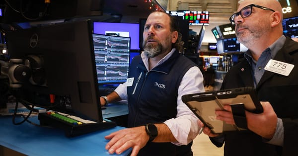 Wall Street Sees More Gains for S&P 500 but Flags AI, Inflation and Policy Risks — Static01.nyt.com