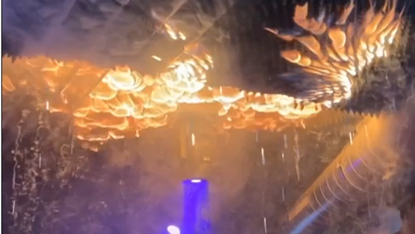 Sparklers and Flammable Ceiling Material Linked to Deadly Fire at Swiss Ski-Resort Bar — E3.365dm.com