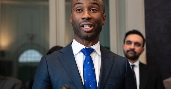 Mamdani abandons plan to end mayoral control and names Kamar Samuels chancellor — Static01.nyt.com