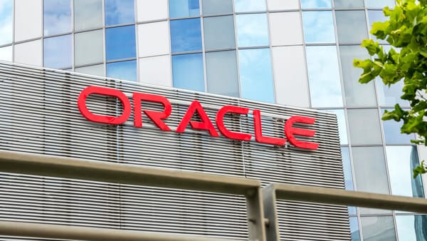 Oracle leans on debt as cloud revenue falls short while data-center build continues — Cdn.arstechnica.net