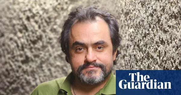 Tehran translator finds his book amid rubble after missile strikes — I.guim.co.uk