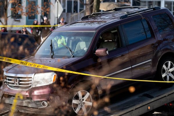 Jonathan Ross named as ICE agent who shot woman in Minneapolis — Static.independent.co.uk